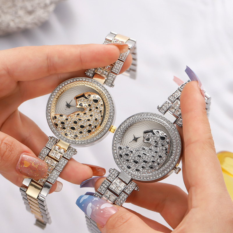 ساعة يد نسائية UTHAI H30 بتصمي - مراجعة Jewelry Clasp Watches وسعره