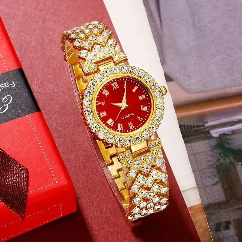 ساعة ذهبية فاخرة للنساء مع خات - مراجعة Jewelry Clasp Watches وسعره