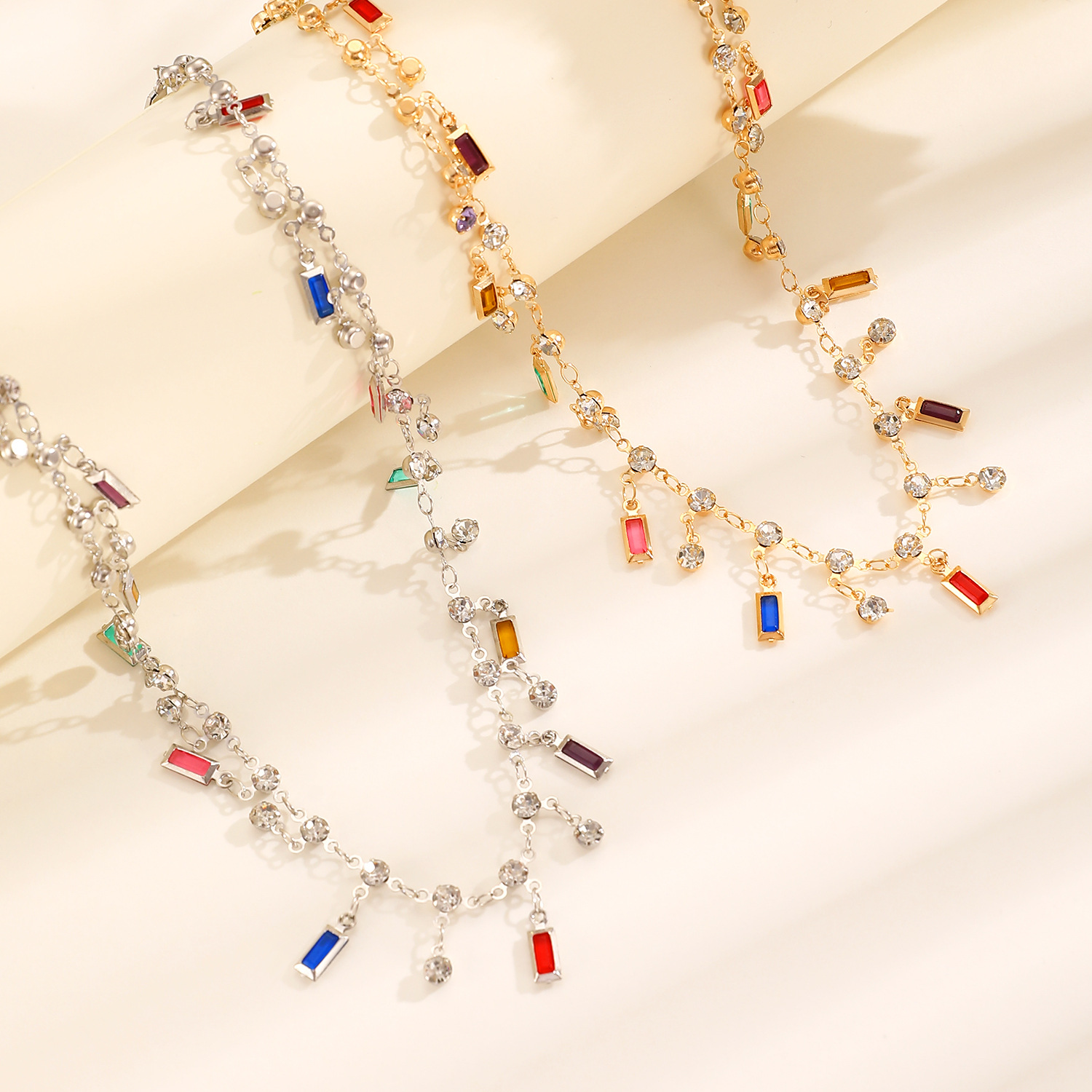 قلادة كريستال ملونة بتصميم دوب - مراجعة Crystal Choker Necklace وسعره