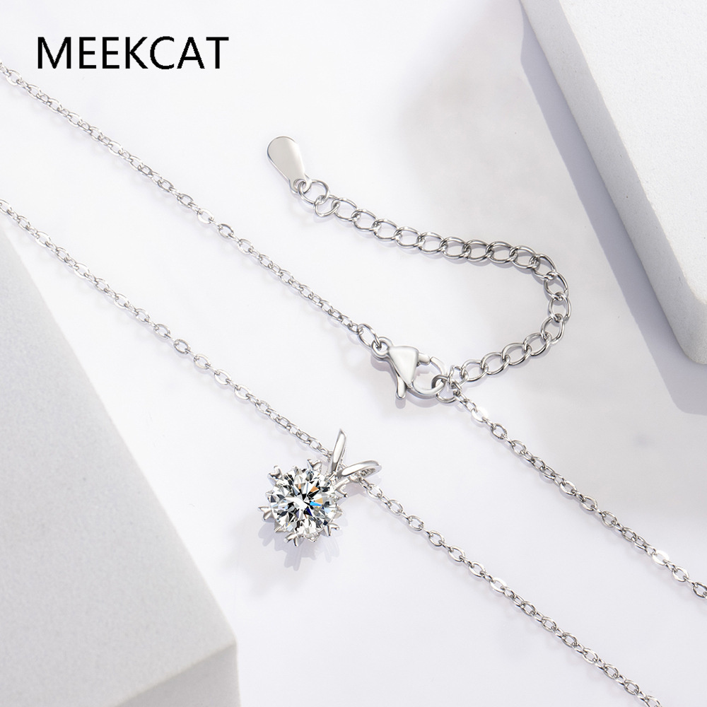 قلادة هالو مويسانيت للنساء، قل - مراجعة Crystal Choker Necklace وسعره