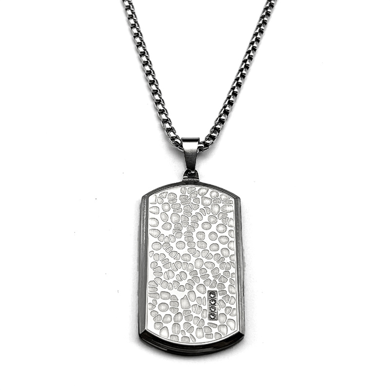 الرجعية الفولاذ المقاوم للصدأ  - مراجعة Mens Dog Tag Necklace وسعره