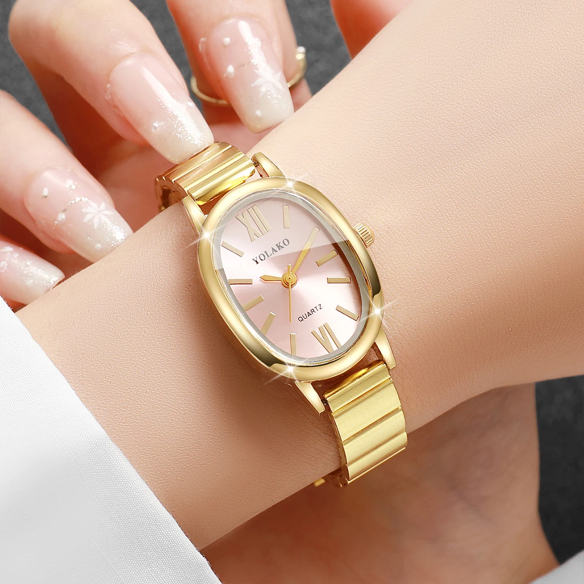 ساعة يد نسائية أنيقة بقرص وردي - مراجعة Jewelry Watches Women وسعره